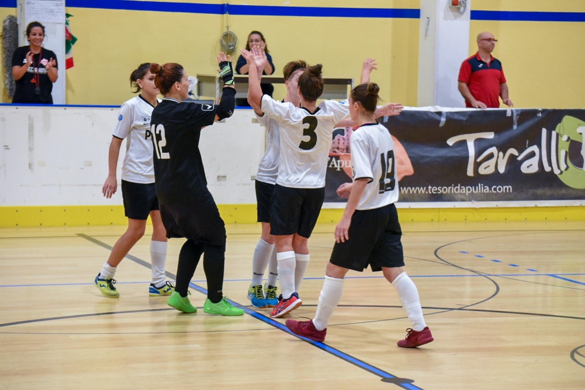 IL CALCIO A 5 FEMMINILE IN CAMPO PER IL TURNO INFRASETTIMANALE