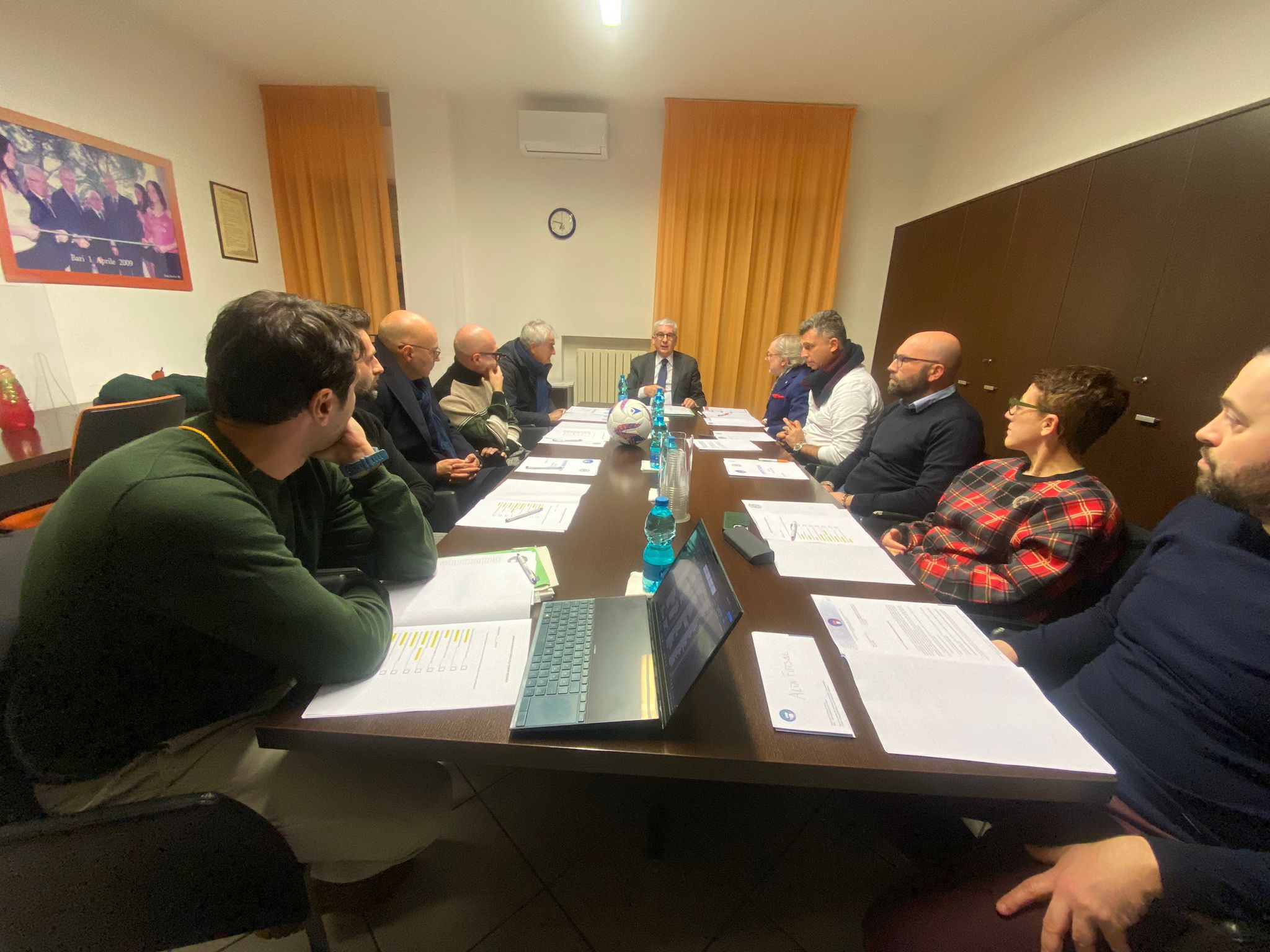 9e87e212 8545 44f2 9062 5fb18f195ebf