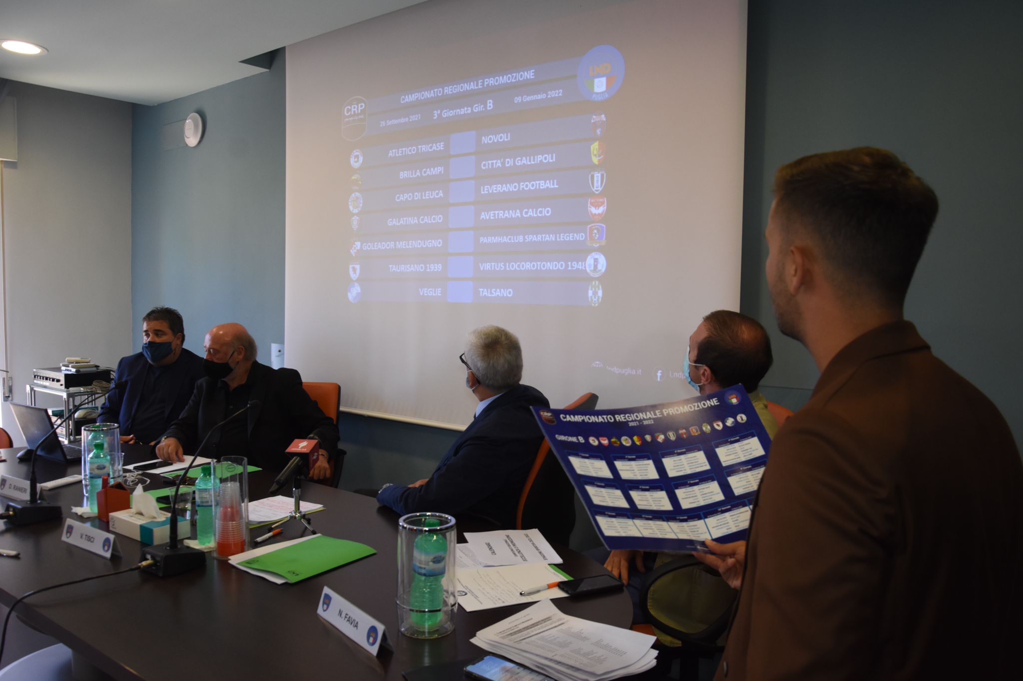 Tavolo dei relatori 2