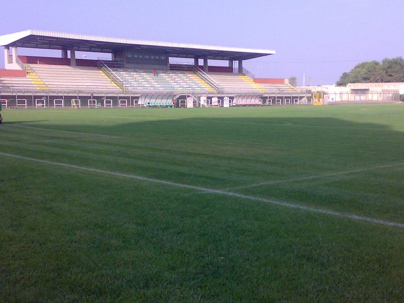 stadio dimitri di manduria